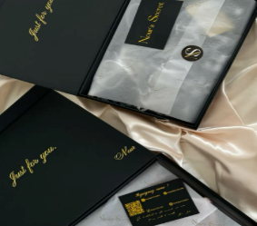 Custom luxury apparel boxes wholesale