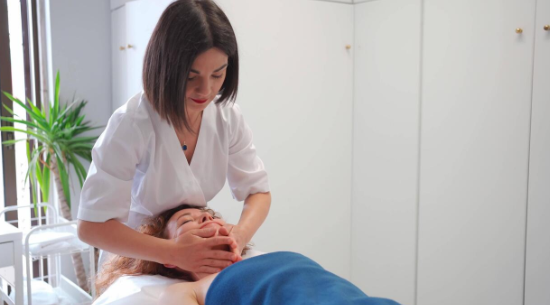 home massage therapist in Dubai